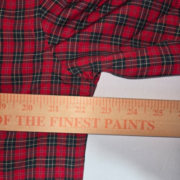 NEW L.L Bean Button Down Shirt Mens Medium Green Red Wrinkle Resistant Christmas - Picture 5 of 6